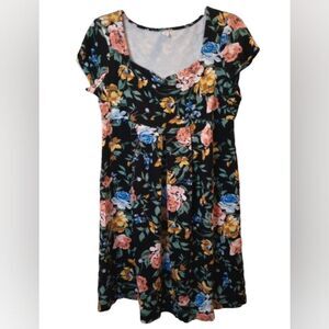 Maternity OLD Navy floral dress size medium